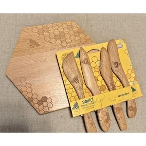 Talisman Honey Bee Beechwood Spreader set of 4 and cheese‎ or cutting board set